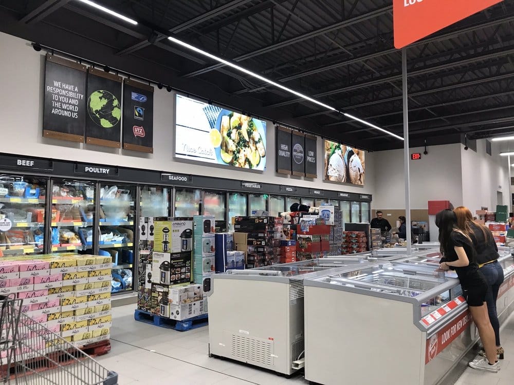 Imagen del interior de tienda Aldi con Kendu durante su expansión a gran escala en Estados Unidos